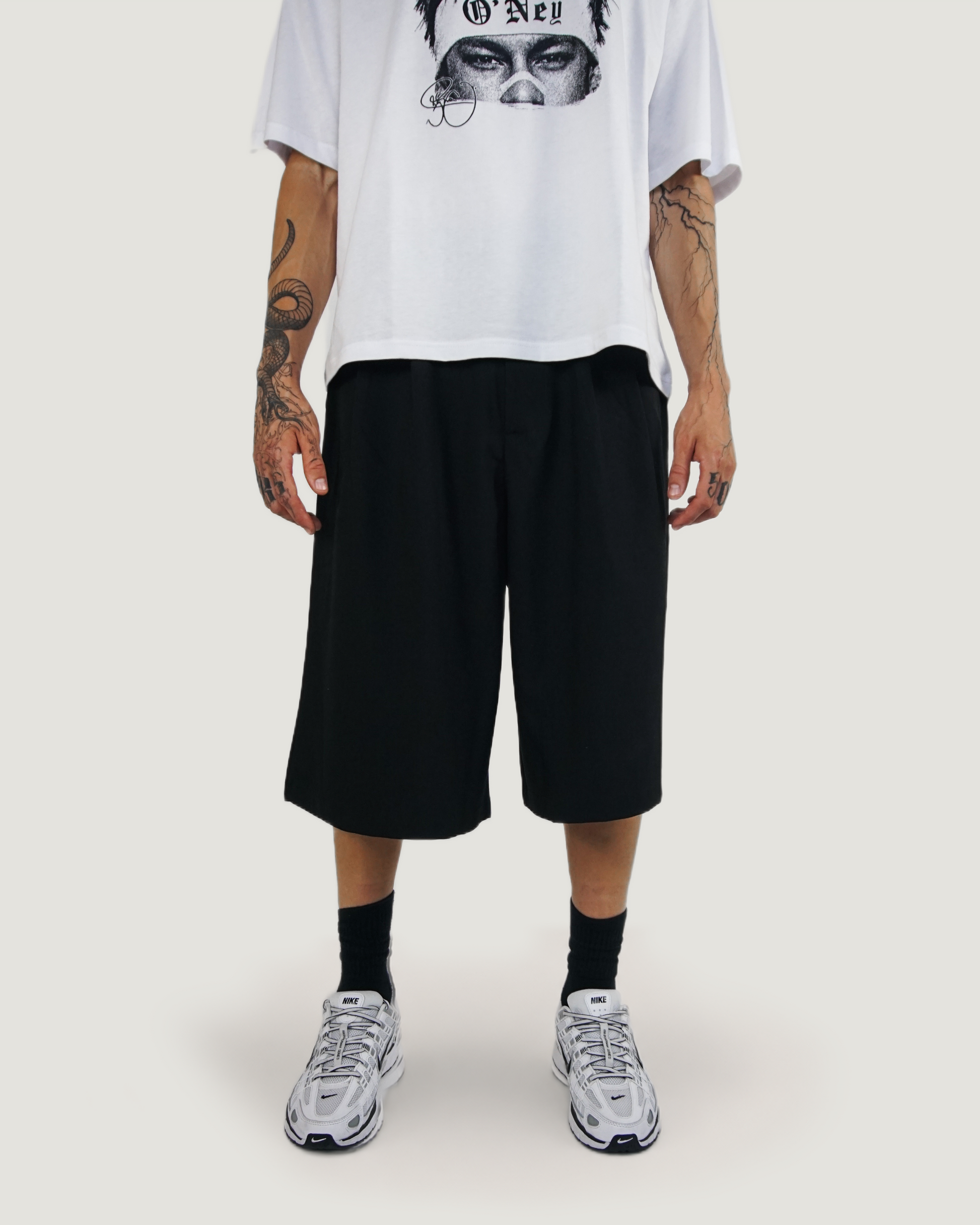 EVERYDAY PLEATED JORTS