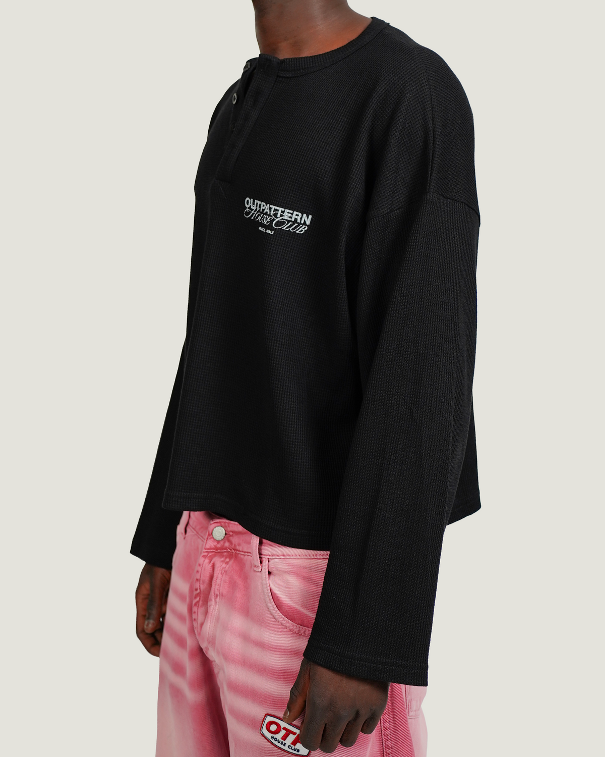 MEMBERS HENLEY BLACK