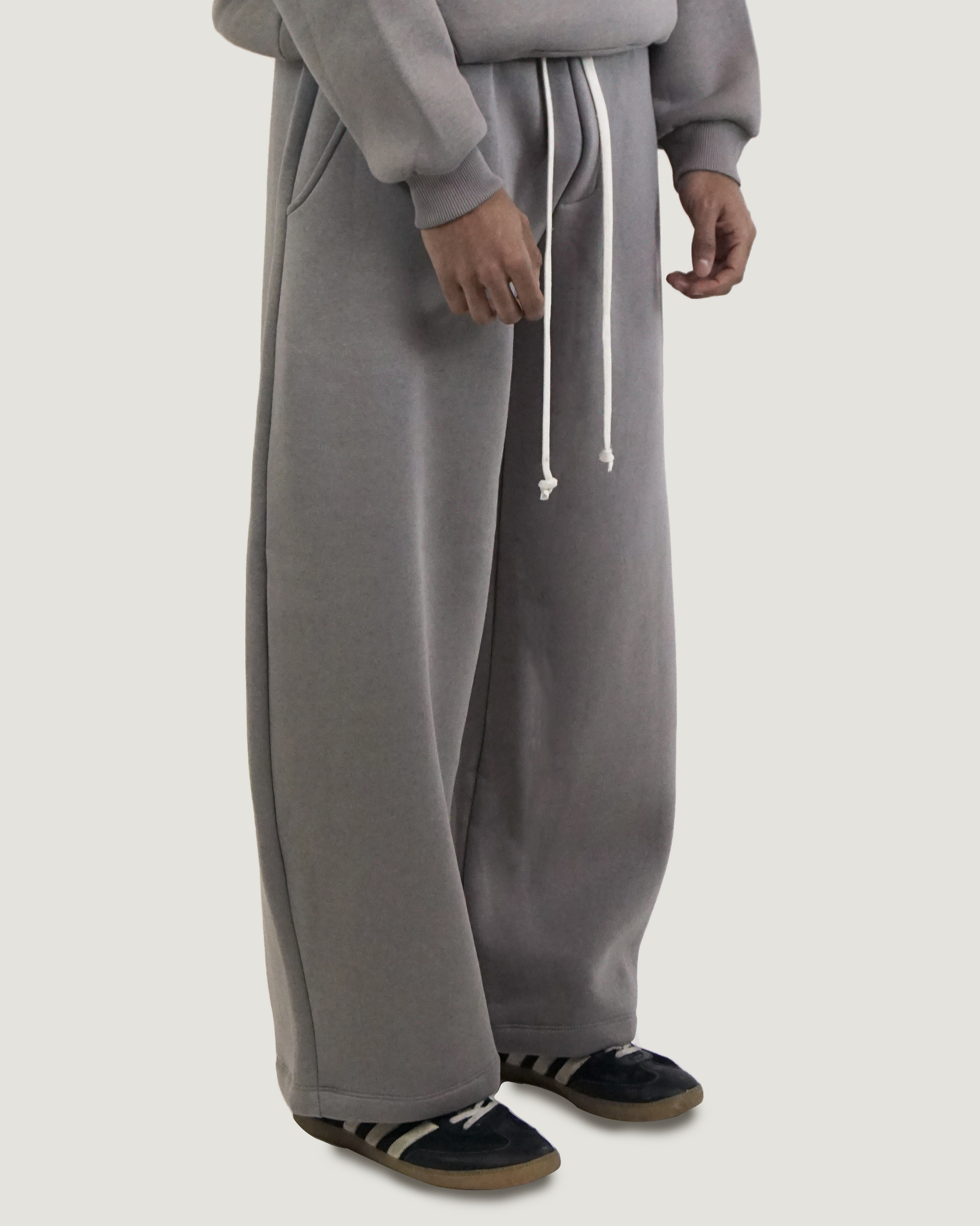 SWEATPANTS GREY
