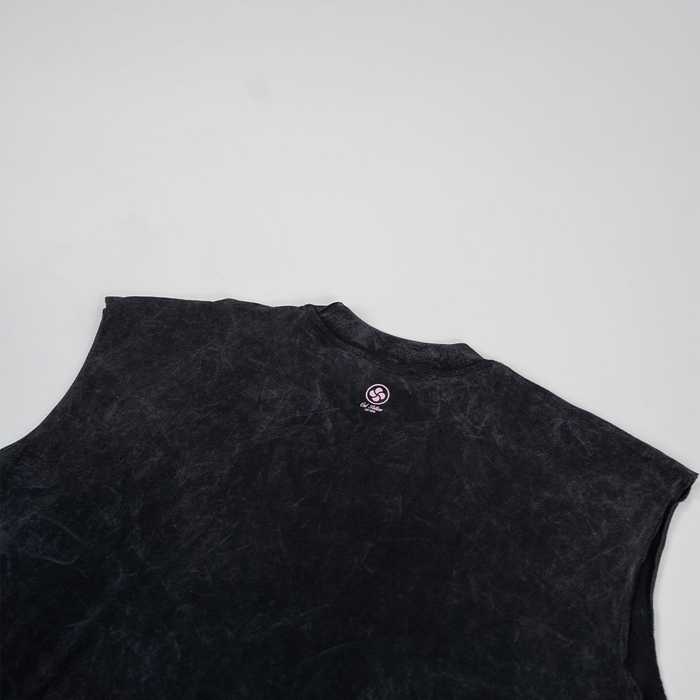 "Life Needs Confidence" Sleeveless Black