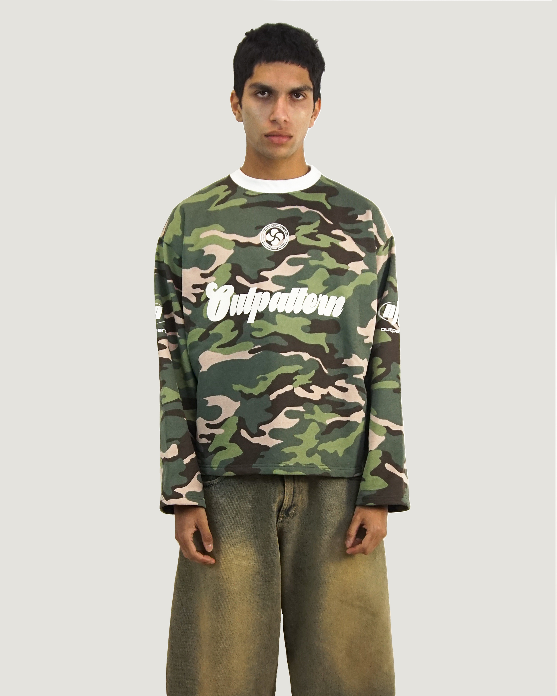 GREEN CAMO CREWNECK